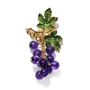 🍇BEAUTY🍇 Beautiful Hanging Rhinestone & Glass Grapes Brooch